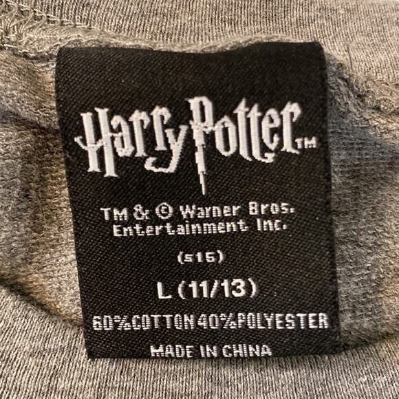 Harry Potter Hogwarts Wizard in Training Sweatshirt Junior Large - Picture 3 of 7